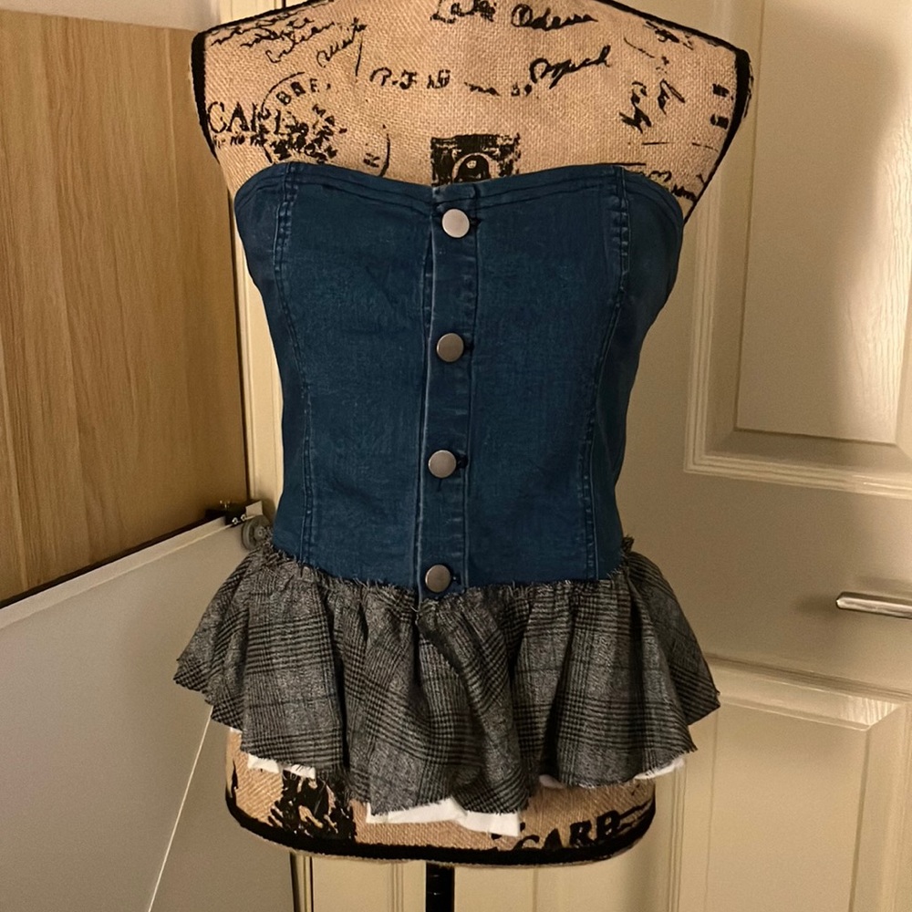 Fashion nova strapless denim peplum ruffle too cute girly large L